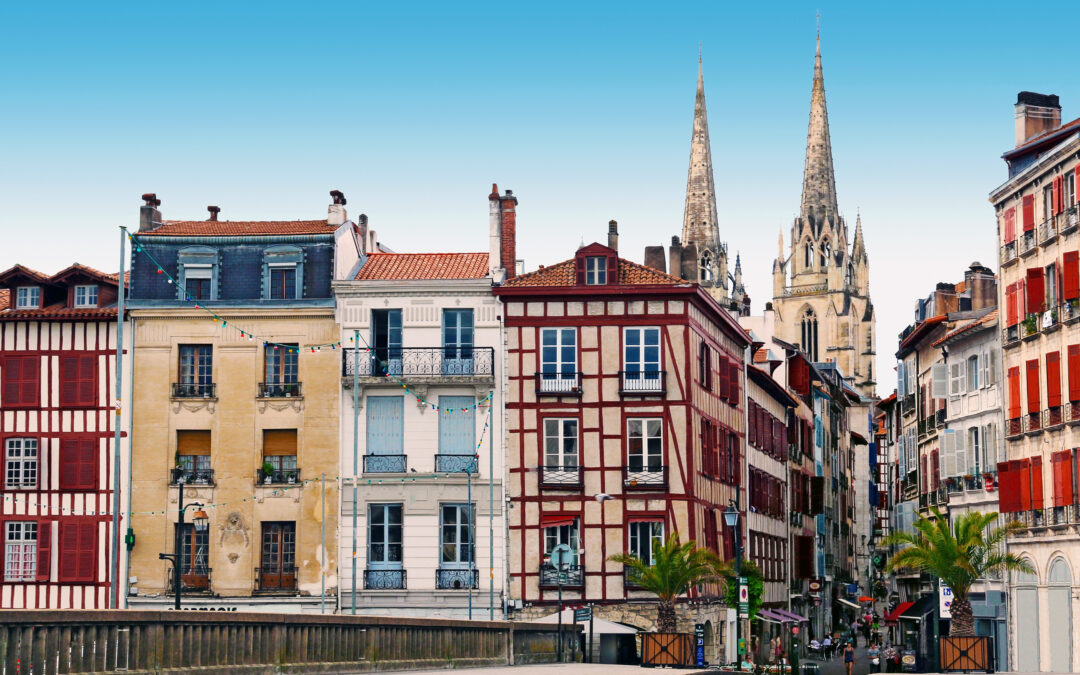 Le notaire, pilier du droit de la famille à Bayonne